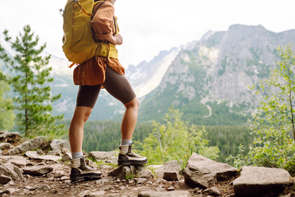 Sincèrement bienvenue chez vous et à l'étranger pour discuter de la coopération